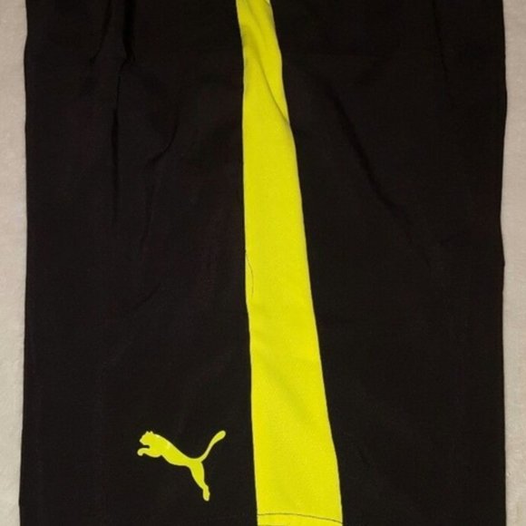 PUMA TECHSTRIPE STRETCH SHORTS 10 INCH - BNWT - Picture 3 of 8